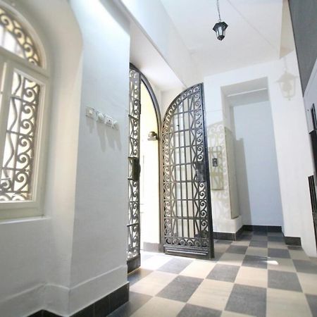 Studio Apartman Kocka 贝尔格莱德 外观 照片