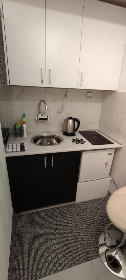 Studio Apartman Kocka 贝尔格莱德 外观 照片