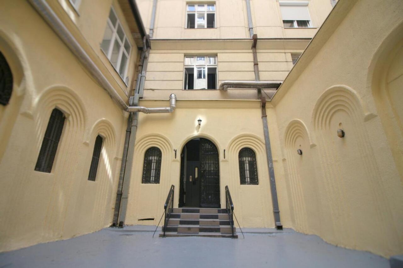 Studio Apartman Kocka 贝尔格莱德 外观 照片