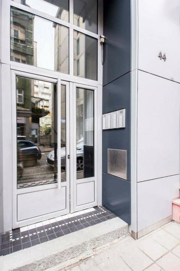 Studio Apartman Kocka 贝尔格莱德 外观 照片